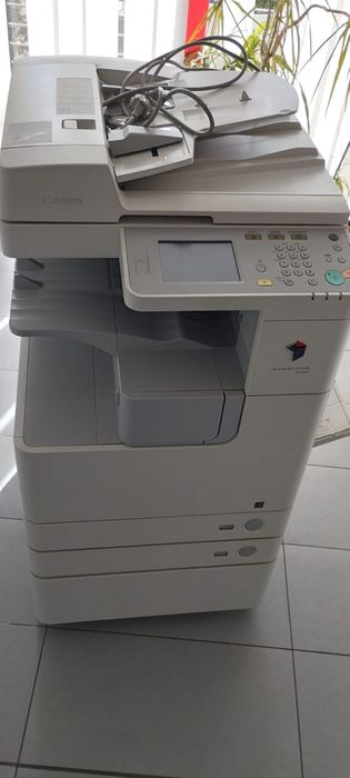 Imprimanta multifuncțională Canon imageRunner 2530i