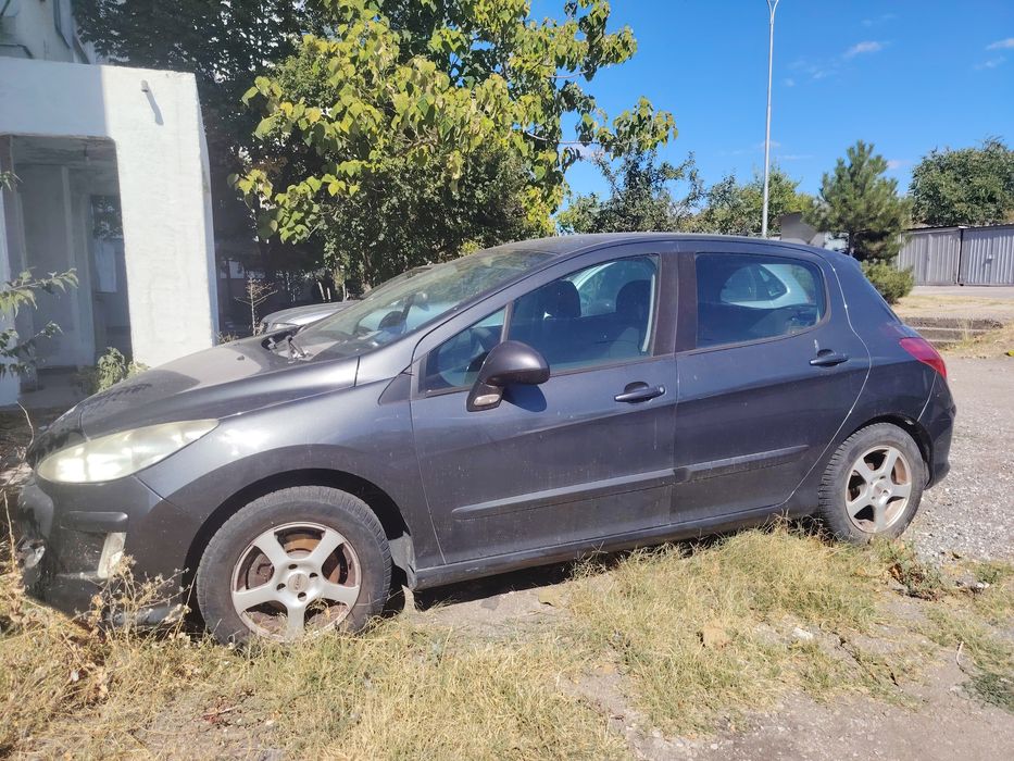 За части Пежо 308 2008г