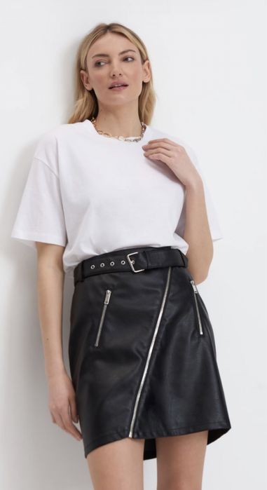 Черна кожена пола Mohito