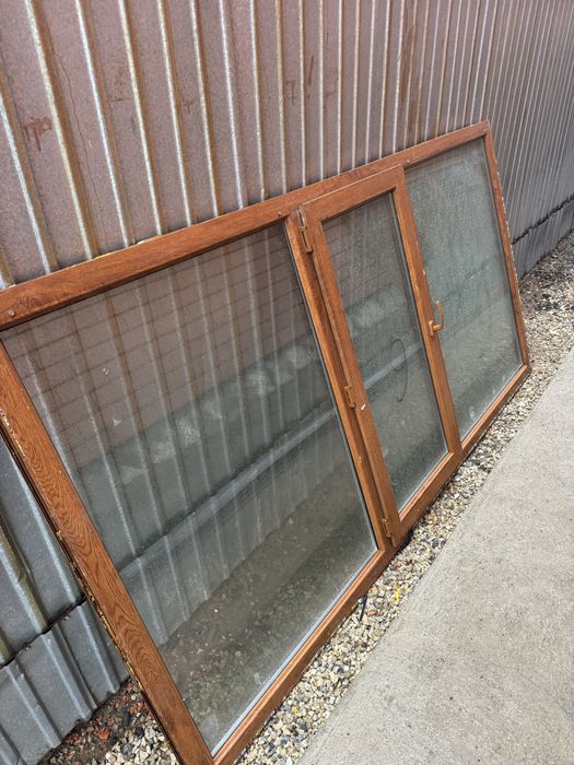 Продам окна 3шт размер указан на 2ой фотографий