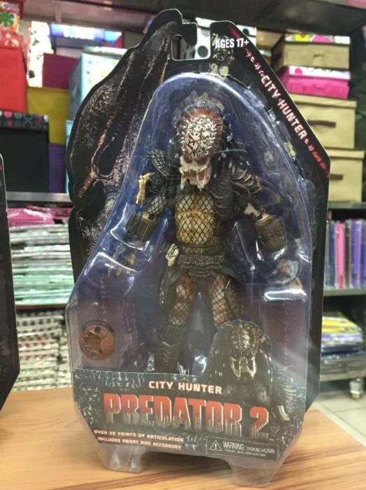 Figurina City Hunter Predator 18 cm NECA