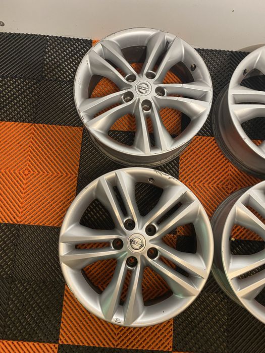 Jante originale Nissan Qasqai,X-trail,Juke, Dacia Duster pe 17