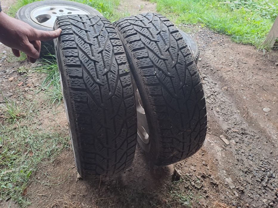 Vând jenti originale de Opel