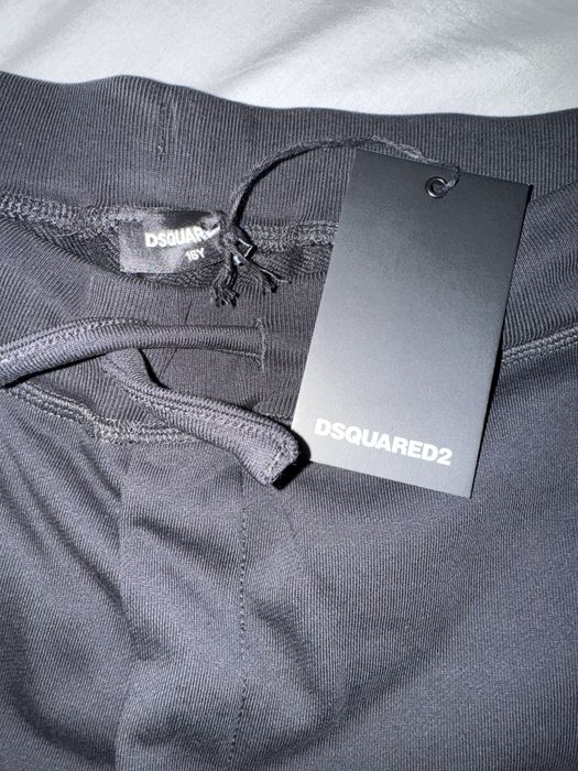 Нов анцуг Dsquared2