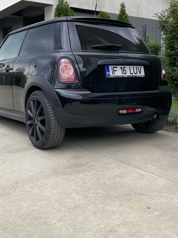 Mini Cooper Mini One R56