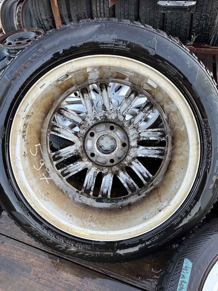 Лети Джанти Renault Дачия 5х114,3 с гуми 215/50/17