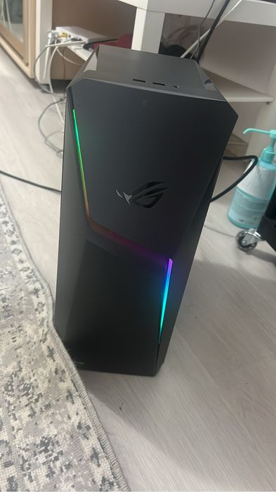 PC Asus i5 9900f gaming cu  webcam c930e și monitor sau schimb și