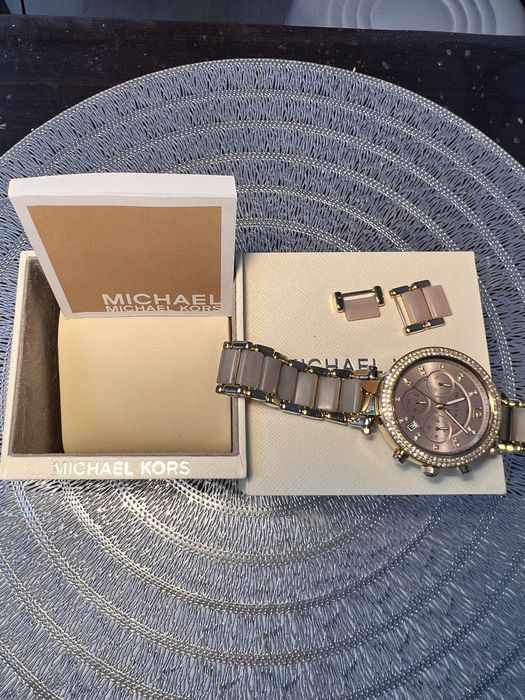 Ceas de dama si barbati