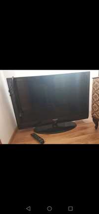 Vand TV LCD diagonala 40"