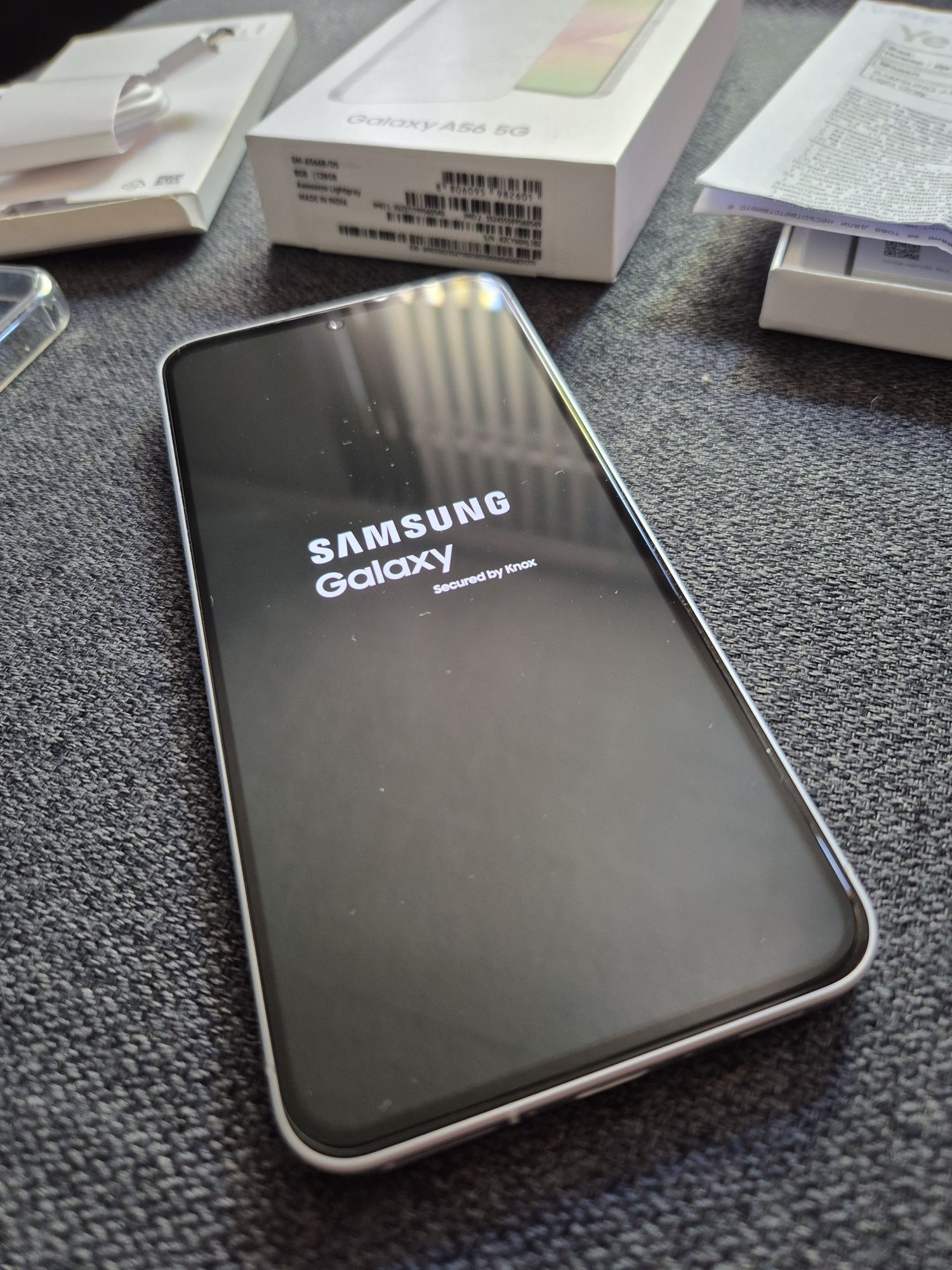 Продавам Samsung A56 5G 128GB