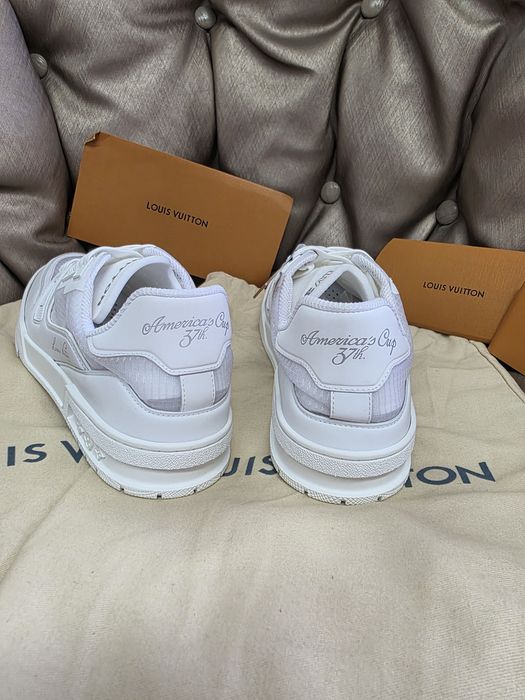 Кецове Louis Vuitton налични