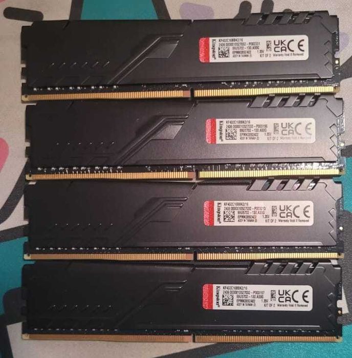 Оперативная память Kingston Fury Beast DDR4 3200 MHz (4×8 ГБ = 32 ГБ)