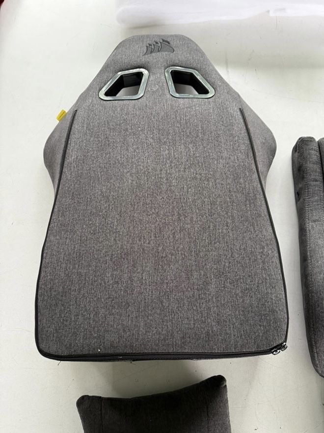 Геймърски стол Corsair TC100 Relaxed -нов, отлично състояние