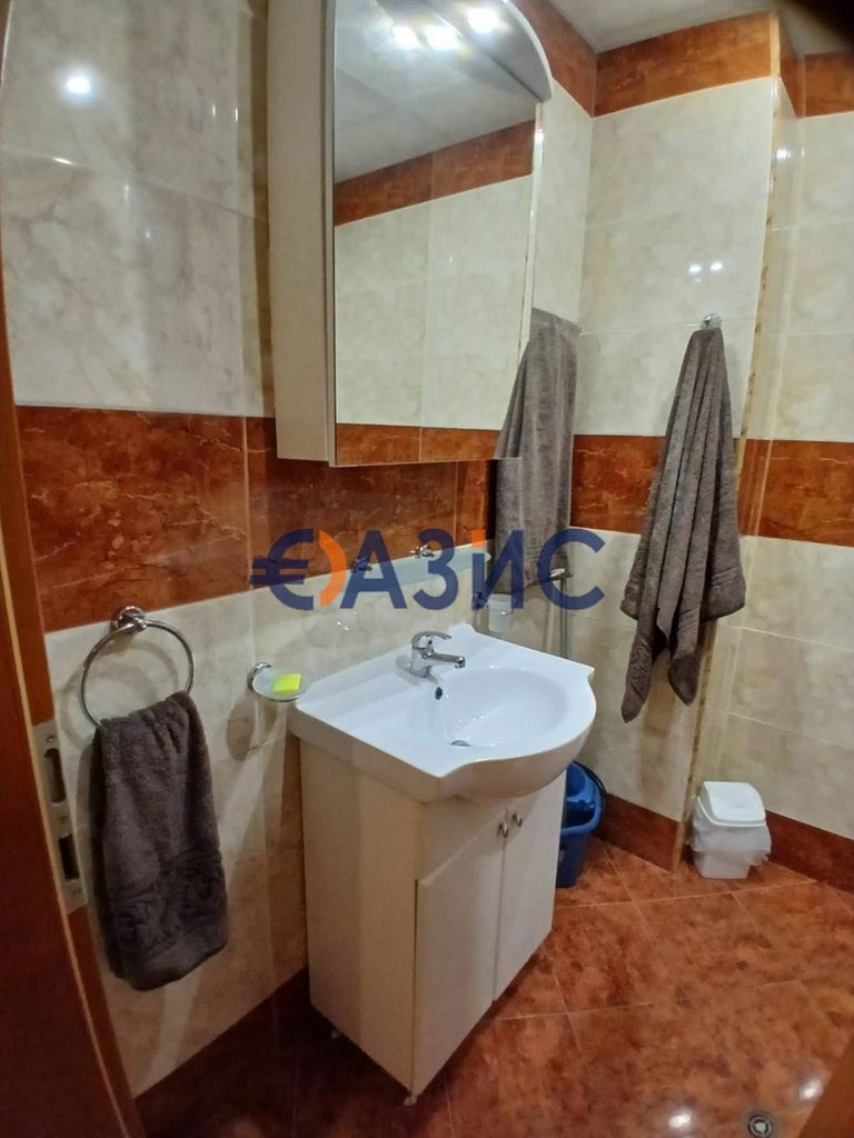 Продава се Едностаен апартамент в к.к. Слънчев бряг - 40 кв.м за 1213 €/кв.м - Снимка #5