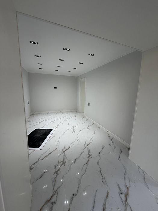 Продаётся офис яккасарое ул Саламатина