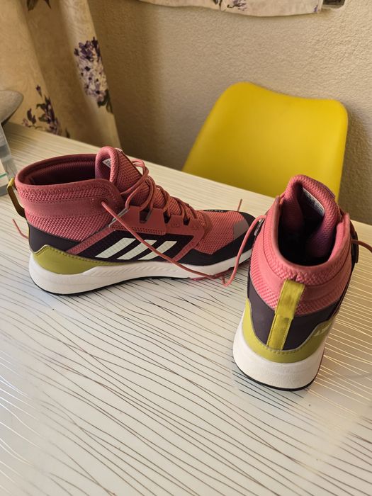 Vand adidas terrex
