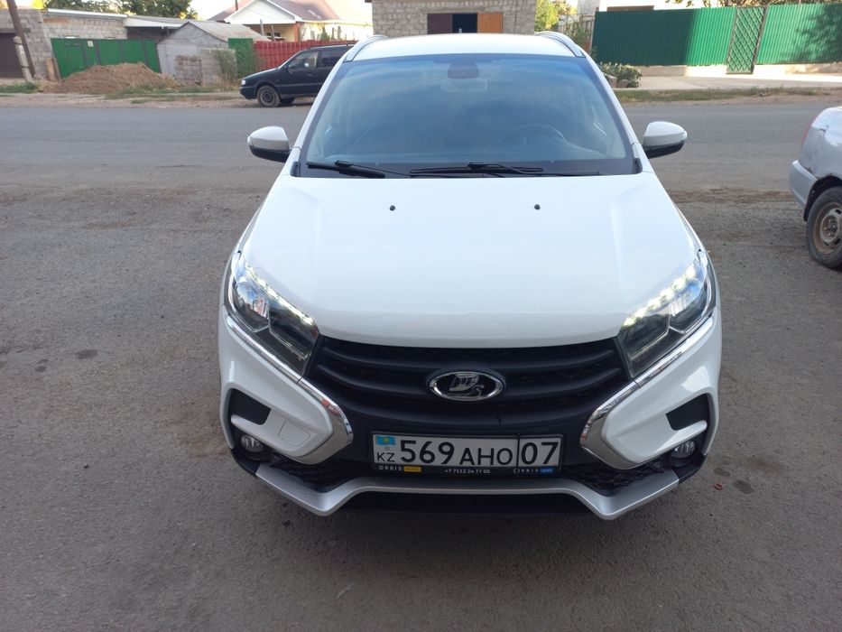 Лада хрей кросс 2021год