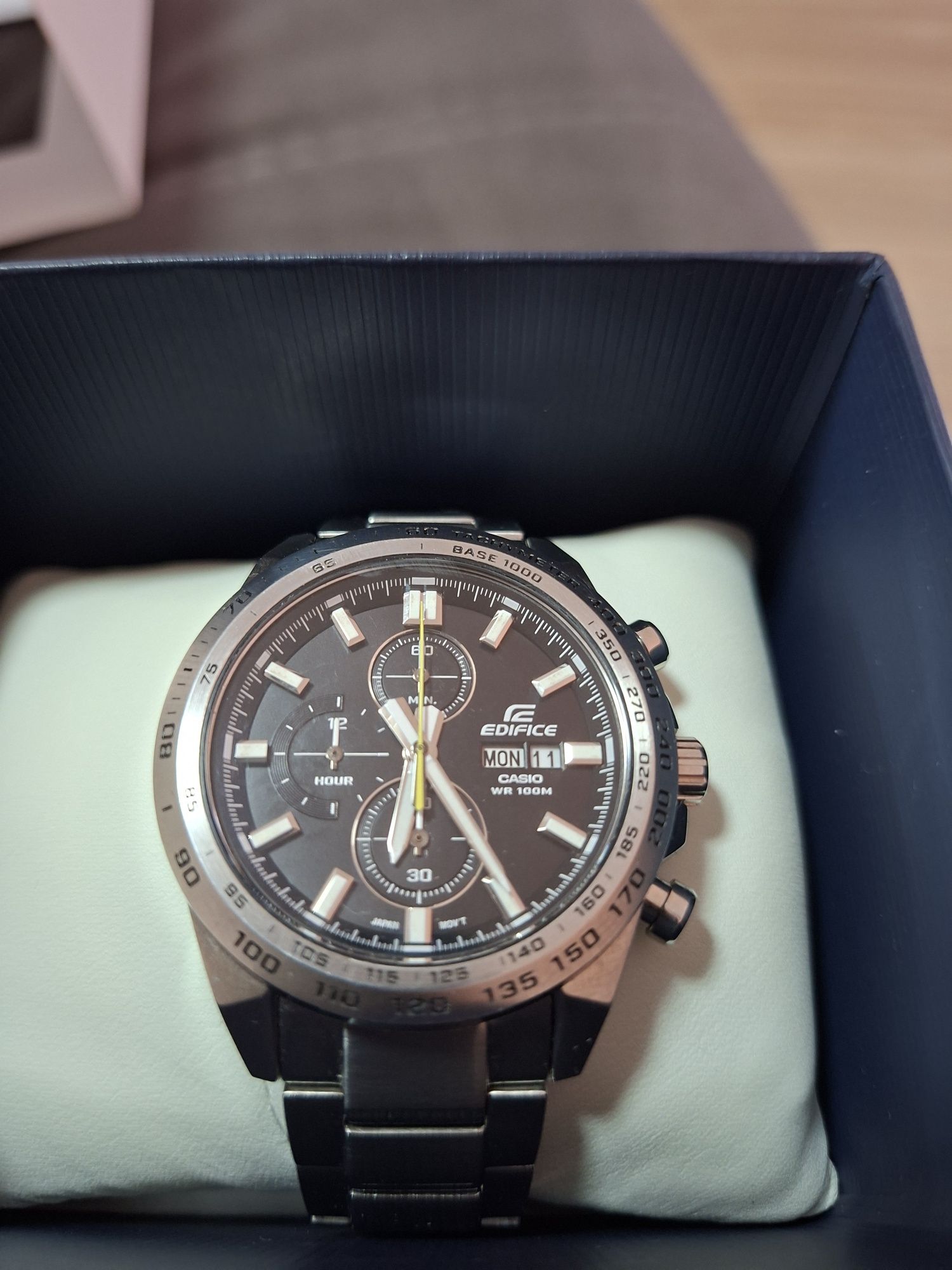 Casio edifice EFR-574D-1AVUEF