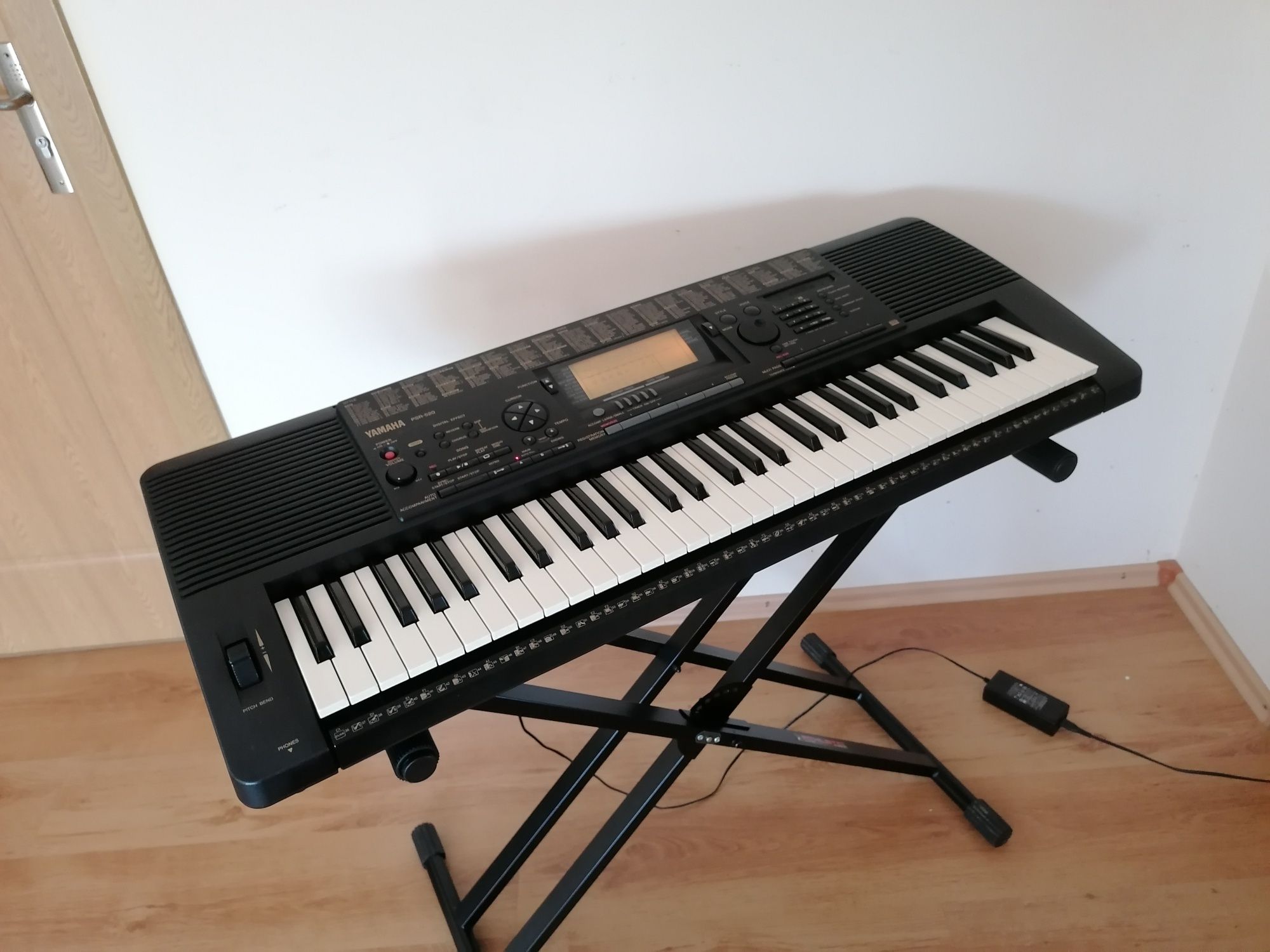 YAMAHA PSR-520 pian digital dinamic orga keyboard