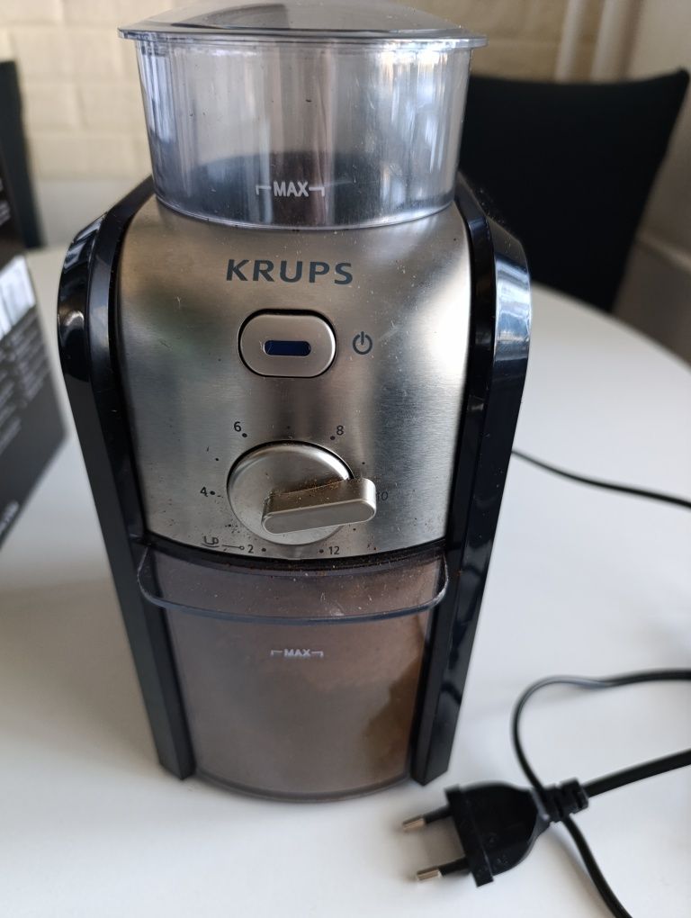 Кафемелачка Krups