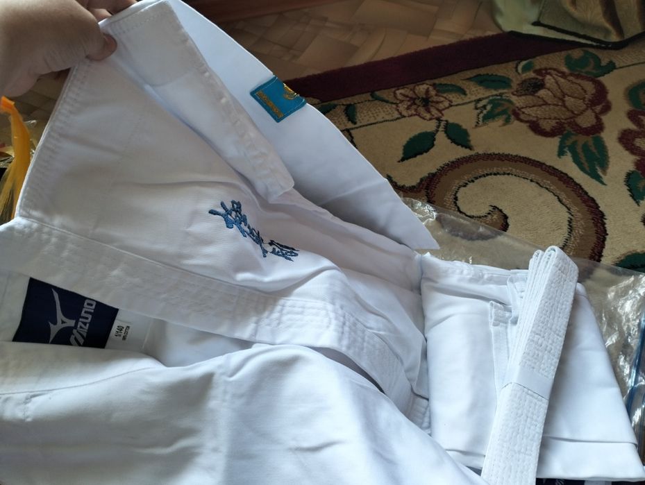 Каратэ форма новая