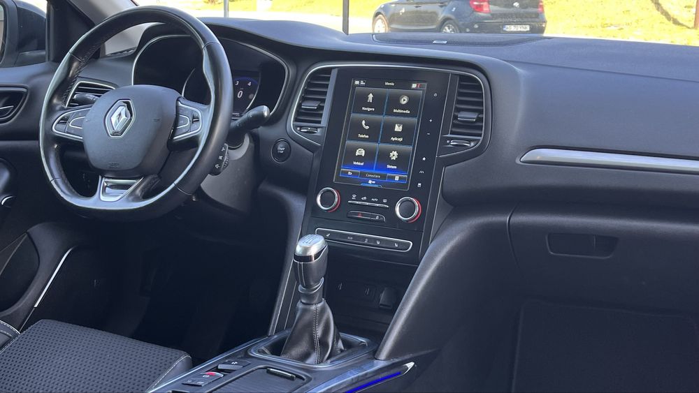 Renault Megane 4 /1.33 TCe  /2019 / KeylessGO / Euro6/ Bose