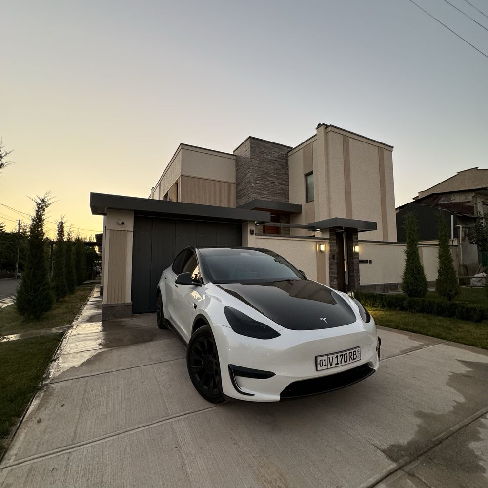 Telsa Model Y 2023 Dual Motor Long Rang