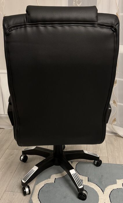 Компьютерный стул