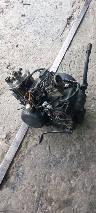 Двигател aprilia 125