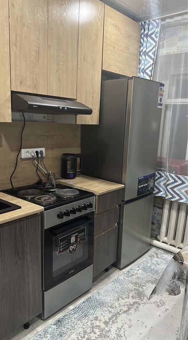 Продам кухный гарнитур срочно