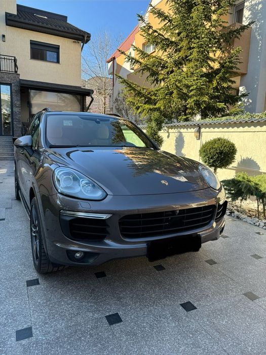 Porsche Cayenne Porsche Cayenne S