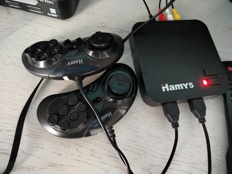 Игровая приставка