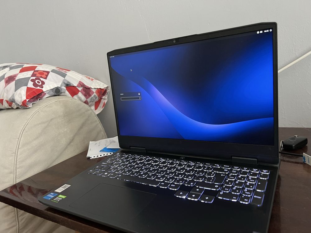 Геймърски лаптоп lenovo gaming 3