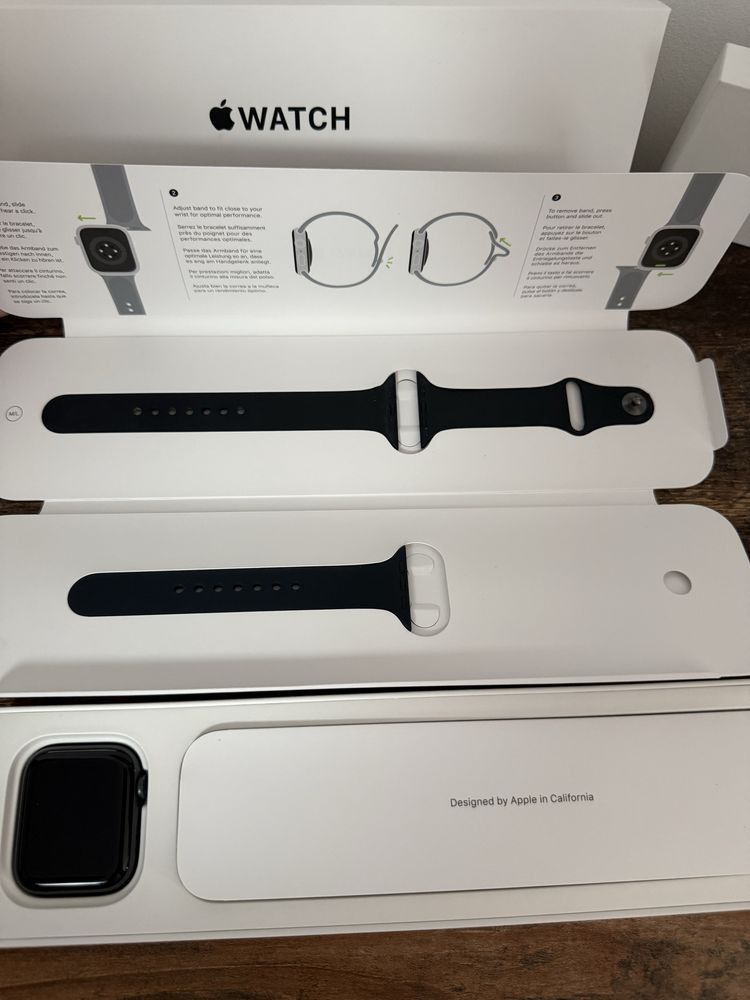 Iwatch SE 2gen като НОВ
