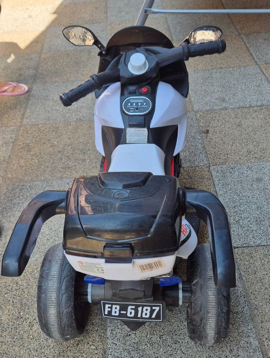 Tricicleta electrica copii