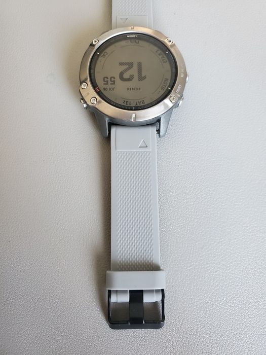 Fenix Garmin 6 Sapphire stare excelenta
