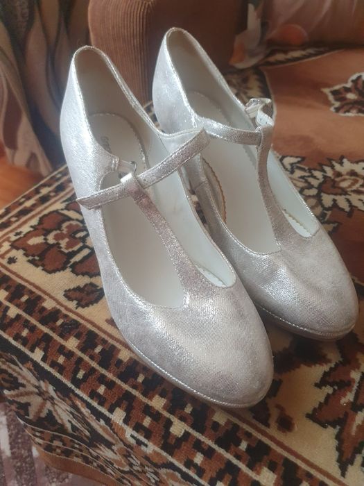 Pantofi de mireasa