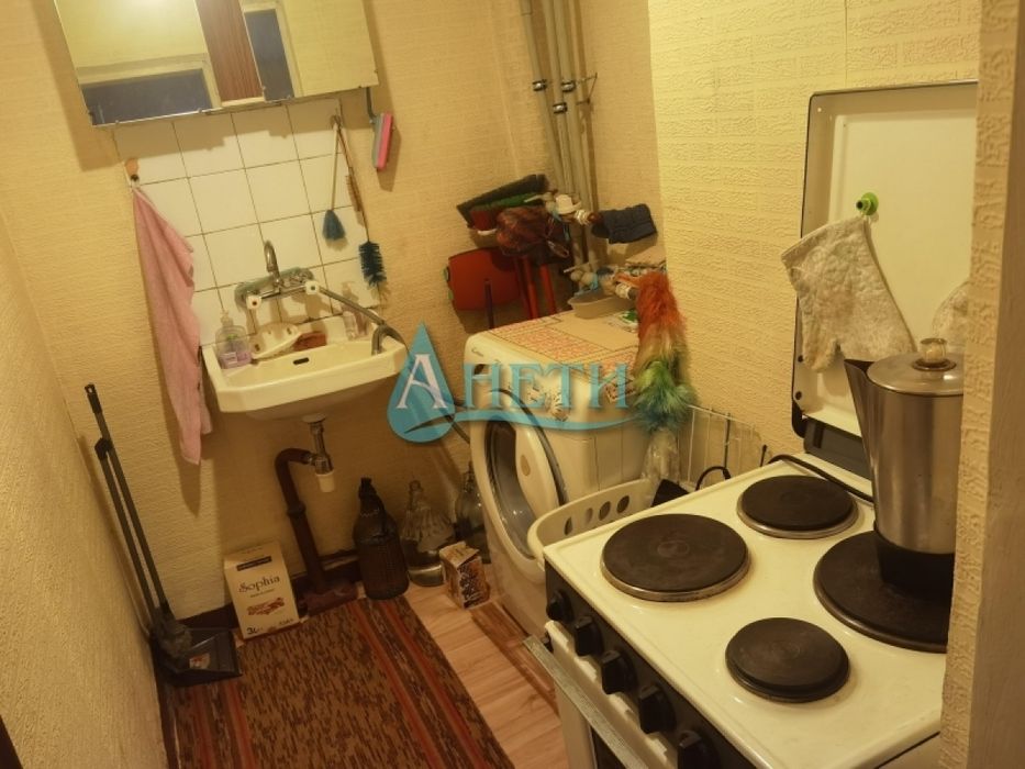 Тристаен апартамент 107м2 в кв.Дружба 1, до бул. Христофор Колумб