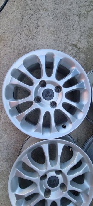 Jante R16 original Volvo S40 V40 Kia Nissan Honda Hyundai 4x114.3