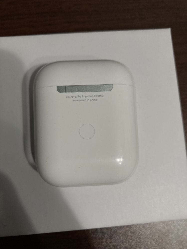 airpods 2gen wireless charging case