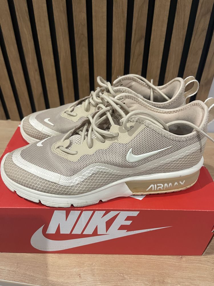 Маратонки Nike Airmax