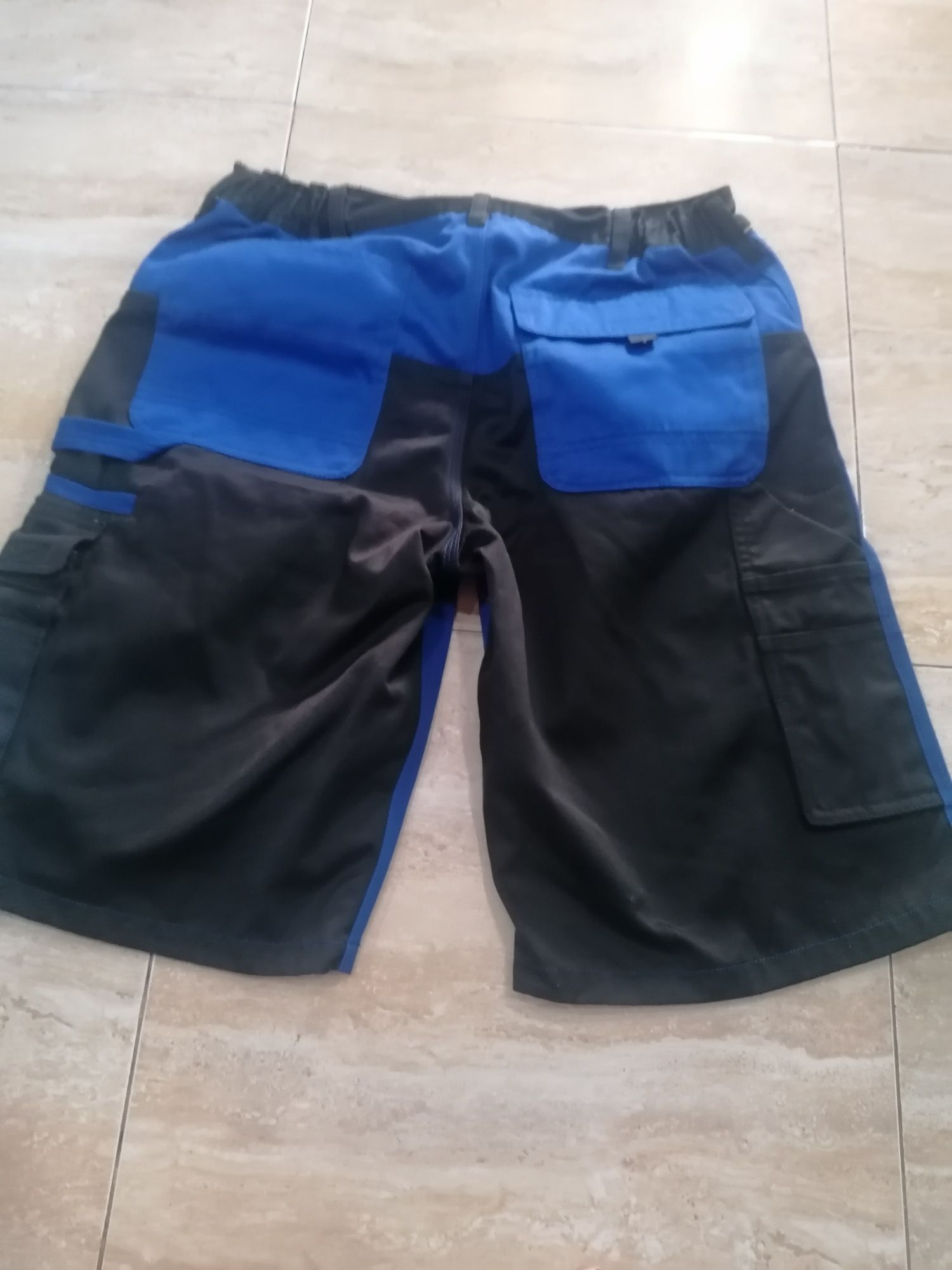 Pantaloni scurți Engelbert Strauss 50