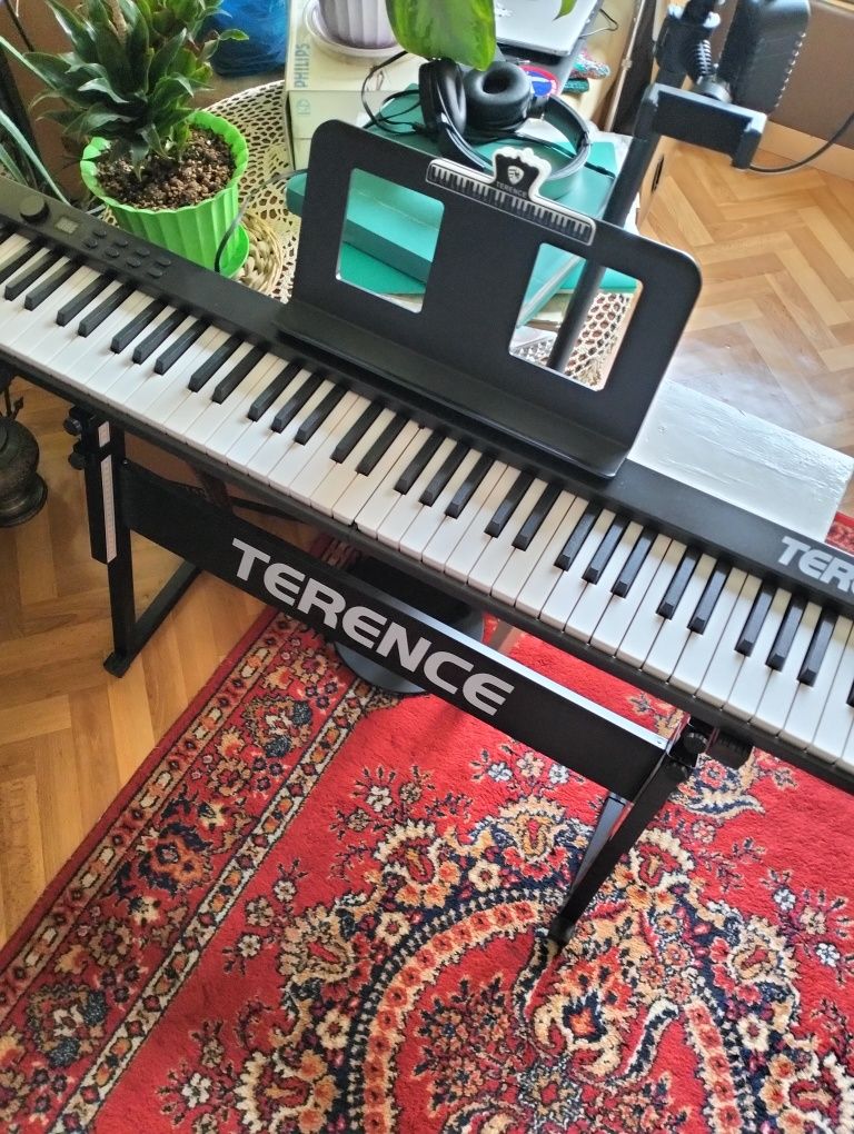 Цифровое пианино Terence 88 клавиш