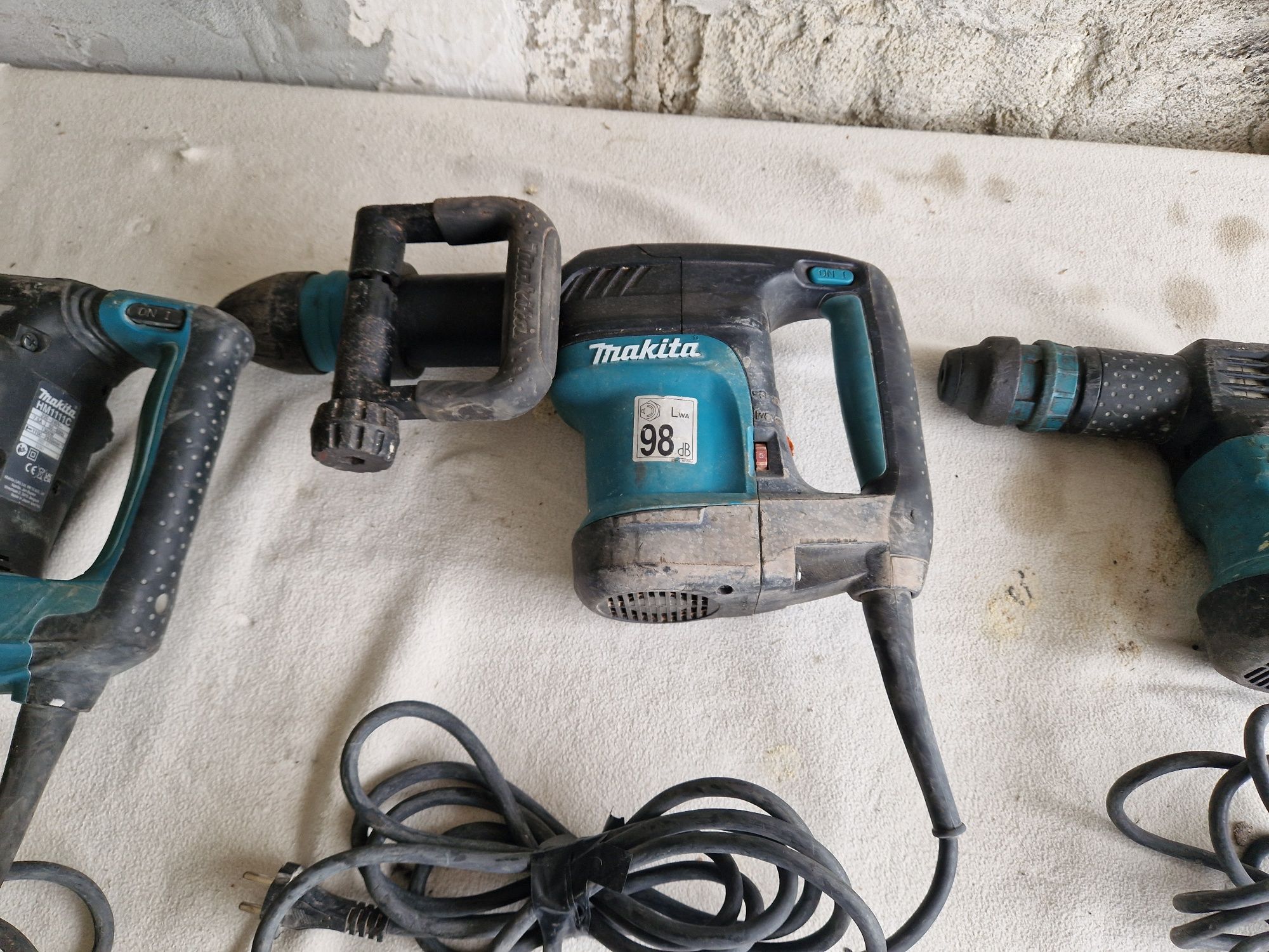 Ciocan demolator Makita