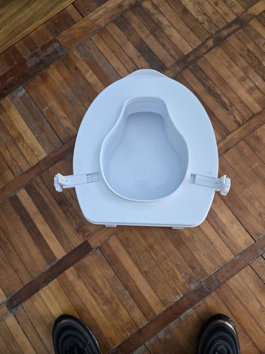 Suport inaltator wc