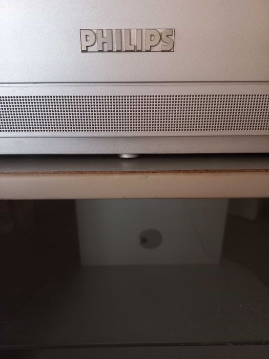 Телевизор PHILIPS