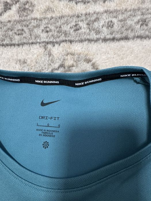 Tricou Nike Dri Fit  sport