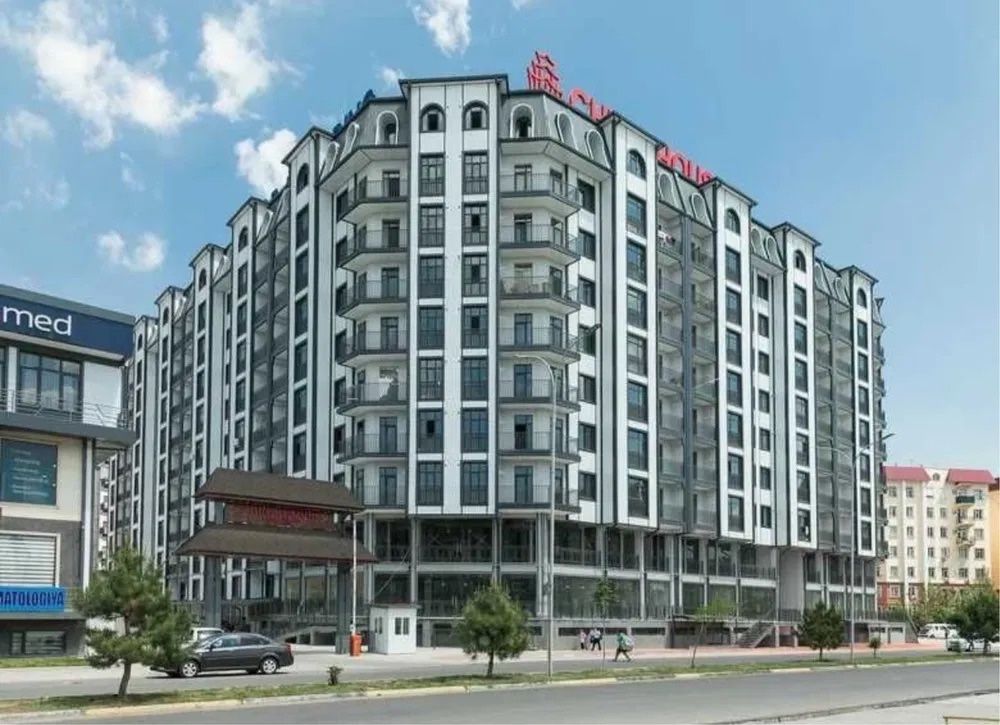 Продам нежилое помещение (65 квм) ЖК "  China House Roxat"