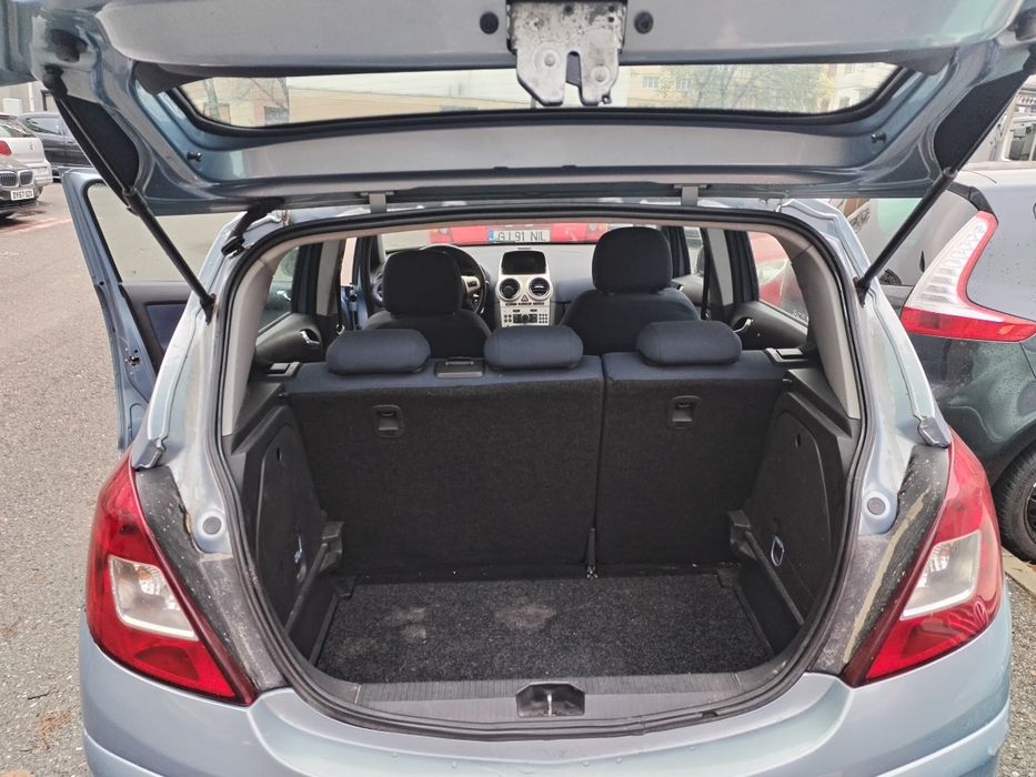 Opel CORSA D an 2007