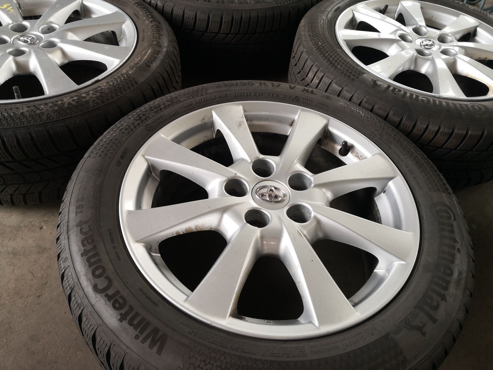 5х114.3 Тойота Toyota 5x114.3 17 цола оригинални джанти